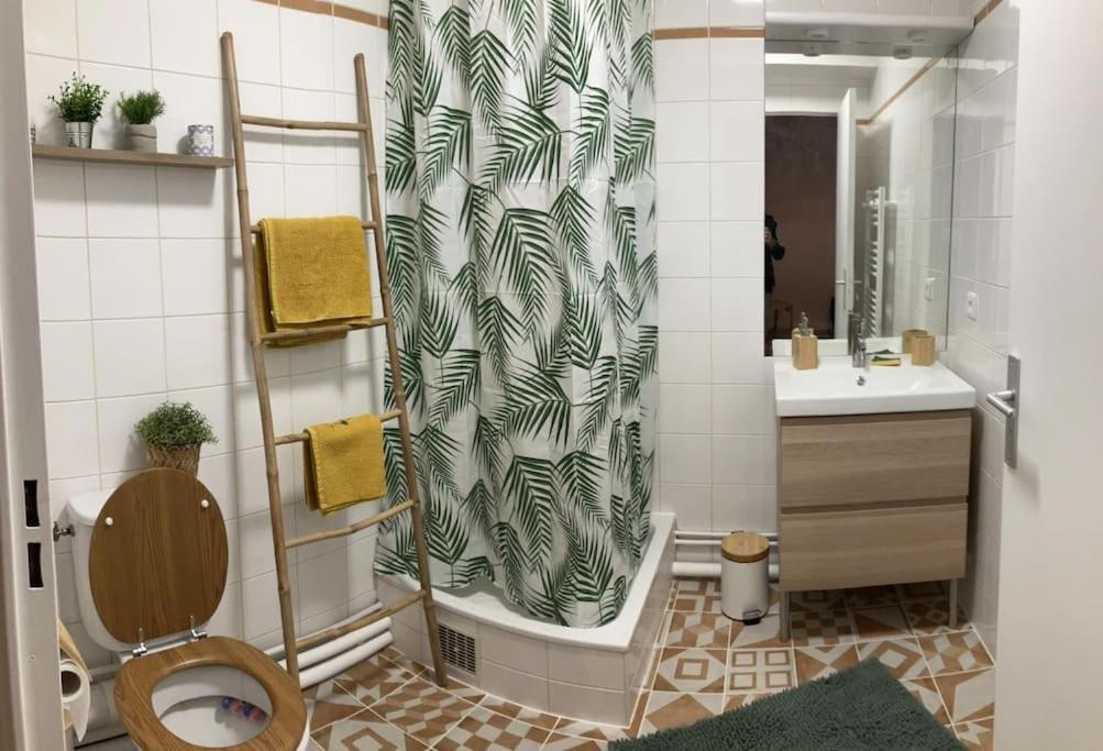 Apartamento Studio Cosy 12 Min Arc De Triomphe Rueil-Malmaison Exterior foto